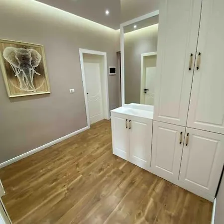 Apartment Niko's -1 *